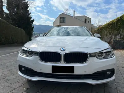 BMW 320i xDrive Touring Steptronic — Break polyvalent, transmission automatique, 105'000 km — detail