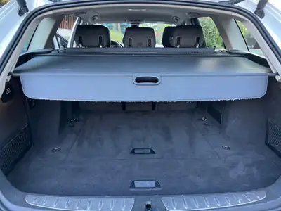 BMW 320i xDrive Touring Steptronic — Break polyvalent, transmission automatique, 105'000 km — Thumbnail 17