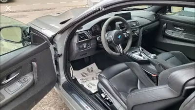 BMW M4 Coupé CS DKG — Performance brute et design iconique, 64 500 km — détail