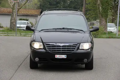 Chrysler Grand Voyager 2.8 CRD — Monospace 7 places robuste, diesel économique et fiable — Miniature 7