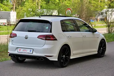 VW Golf 2.0 TSI R 4Motion — Performance 301 ch, Transmission intégrale, Excellent état — Armaturenbrett