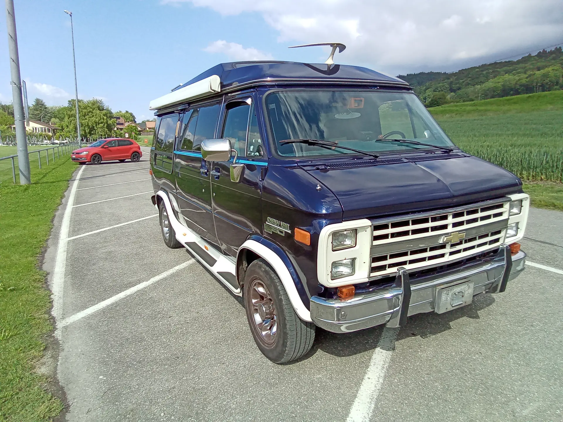 Chevrolet G30 Starcraft Campervan — Camping-car V8 authentique des années 80