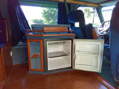 Chevrolet G30 Starcraft Campervan — Camping-car V8 authentique des années 80 — Miniatur 11