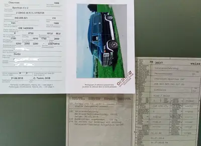 Chevrolet G30 Starcraft Campervan — Camping-car V8 authentique des années 80 — Miniatur 15