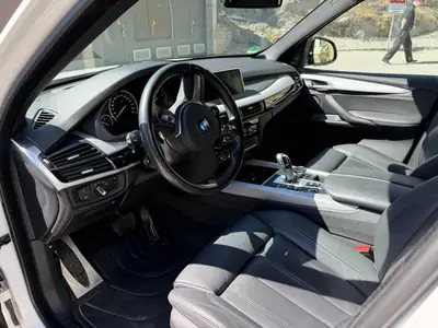 BMW X5 xDrive40e M Sport — Hybride rechargeable 313 ch, entretien complet, état impeccable — Miniatura 12