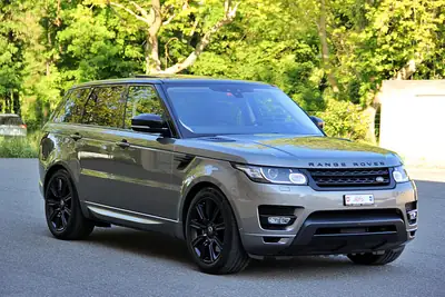 Range Rover Sport 3.0 SDV6 — SUV 7 places puissant, entretien premium — Miniatur 7