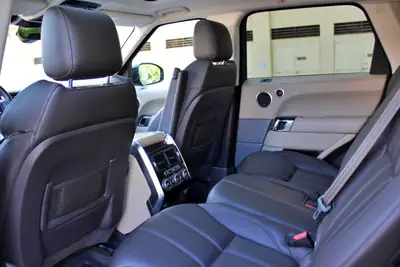 Range Rover Sport 3.0 SDV6 — SUV 7 places puissant, entretien premium — Miniatur 10