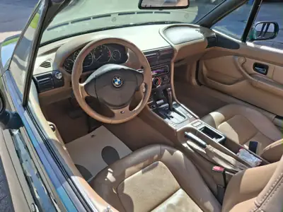 BMW Z3 1.9i Roadster 1998 — Cabriolet sportif rétro, moteur fiable et entretien accessible — detail