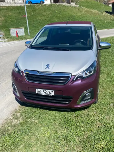 Peugeot 108 1.2 VTi Active — Citadine compacte et économique, 49'000 km seulement — fianco
