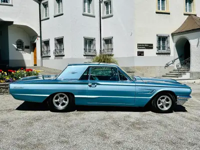 Ford Thunderbird 1965 — Légendaire coupé américain, moteur 303 ch — Miniature 9