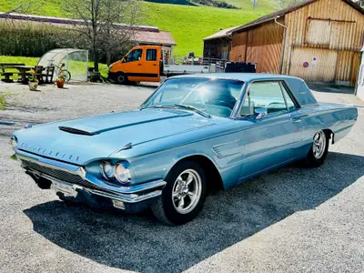 Ford Thunderbird 1965 — Légendaire coupé américain, moteur 303 ch — Miniature 10