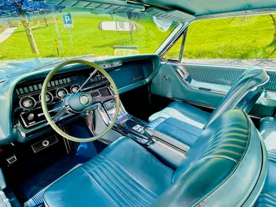Ford Thunderbird 1965 — Légendaire coupé américain, moteur 303 ch — Miniature 12