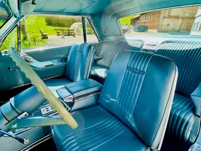 Ford Thunderbird 1965 — Légendaire coupé américain, moteur 303 ch — Miniature 15
