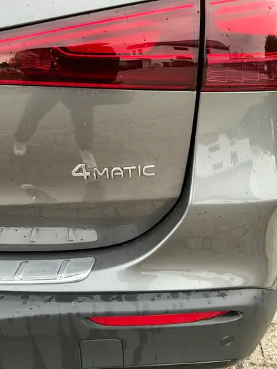 Mercedes-Benz EQA 350 AMG Line 4Matic — SUV électrique 292 ch, très peu kilométré — Miniatur 9