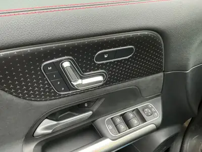 Mercedes-Benz EQA 350 AMG Line 4Matic — SUV électrique 292 ch, très peu kilométré — Miniatur 8