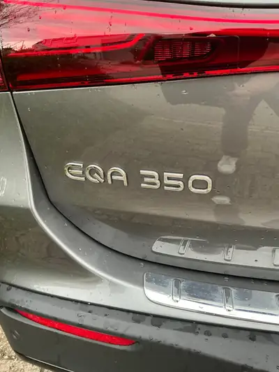 Mercedes-Benz EQA 350 AMG Line 4Matic — SUV électrique 292 ch, très peu kilométré — Miniatur 10