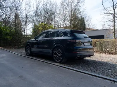 Porsche Cayenne E-Hybrid — SUV rechargeable sportif, 106 000 km, sans sinistre — interior