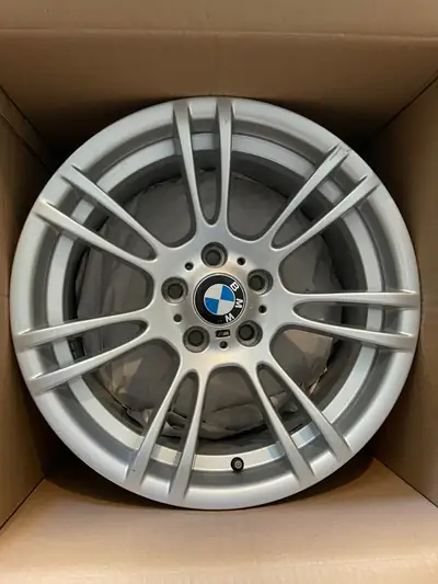 BMW M3 Coupé 2008 — Performance 420 ch, Transmission manuelle, Rare occasion — Miniatur 14