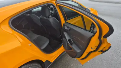 Ford Focus ST 2.3 — Sportive 280 ch, boîte auto, orange métallisé — Miniature 7