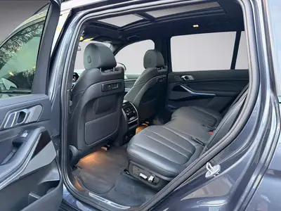 BMW X7 xDrive 48V 40d — Le SUV premium 7 places diesel avec M Sport et technologie avancée — Miniatur 10