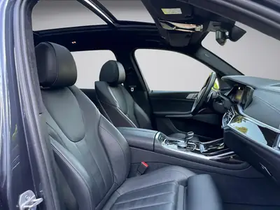 BMW X7 xDrive 48V 40d — Le SUV premium 7 places diesel avec M Sport et technologie avancée — Miniatur 17