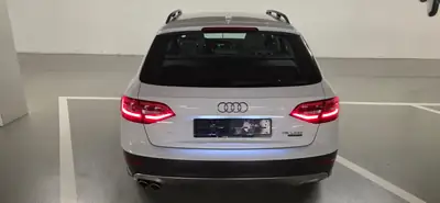 Audi A4 Allroad 2.0 TDI 190 PS — Break robuste quatre roues motrices, entretien soigné — détail