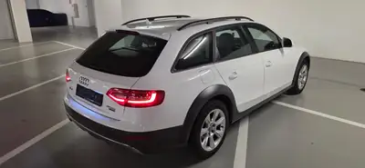 Audi A4 Allroad 2.0 TDI 190 PS — Break robuste quatre roues motrices, entretien soigné — Miniature 7