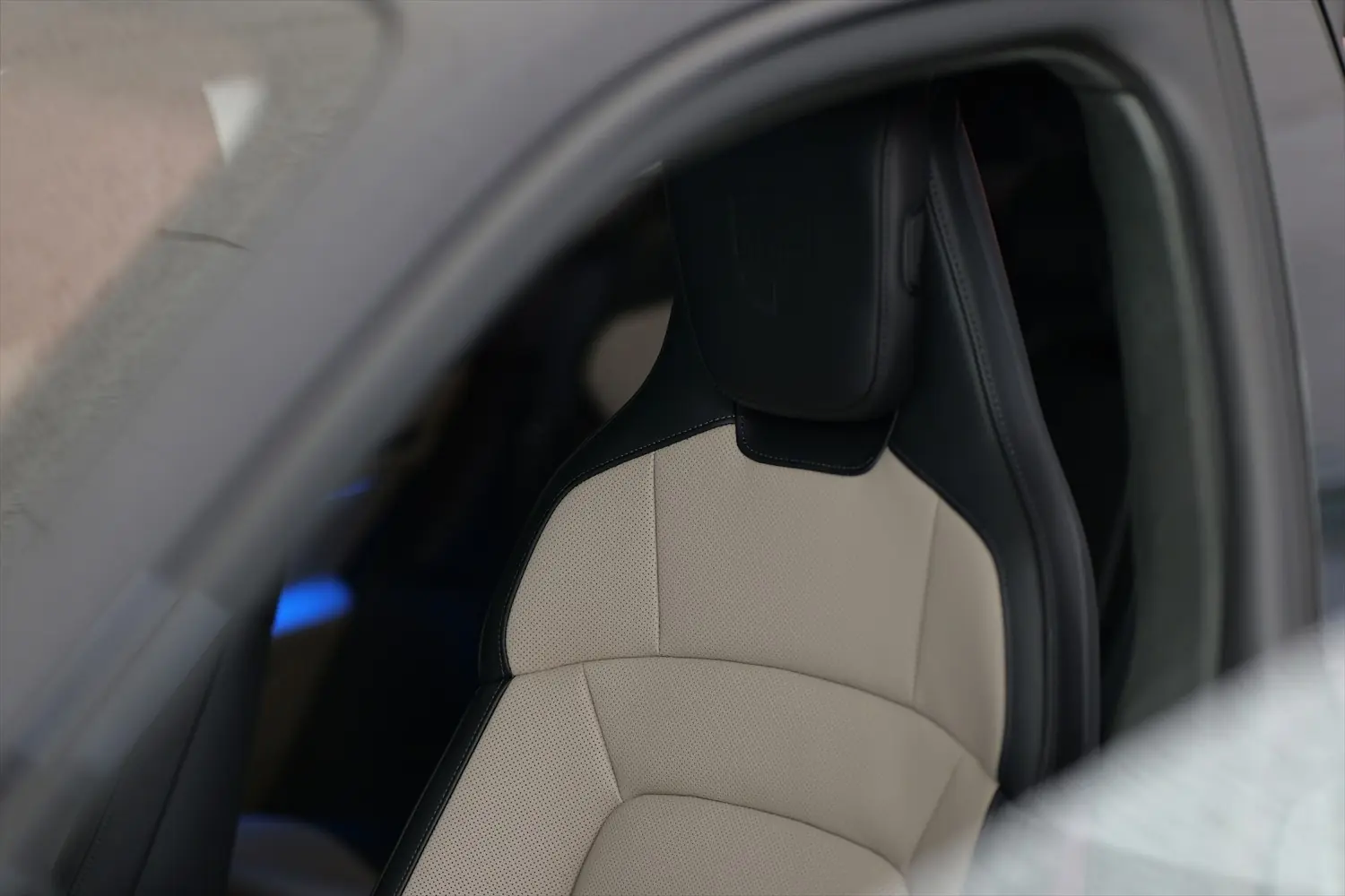 Porsche Taycan 2025 occasion Sirnach — 2