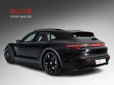 Porsche Taycan Cross Turbo 104 kWh — Berline électrique performante, faible kilométrage 2025 — Miniature 10