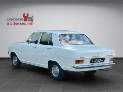 Opel Kadett B 1100 Special — Classique des années 70, moteur économe et fiable — side view