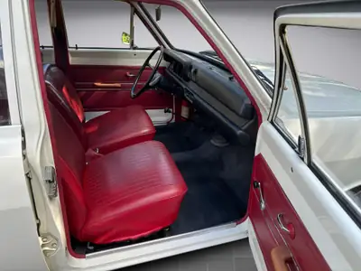 Opel Kadett B 1100 Special — Classique des années 70, moteur économe et fiable — Thumbnail 12