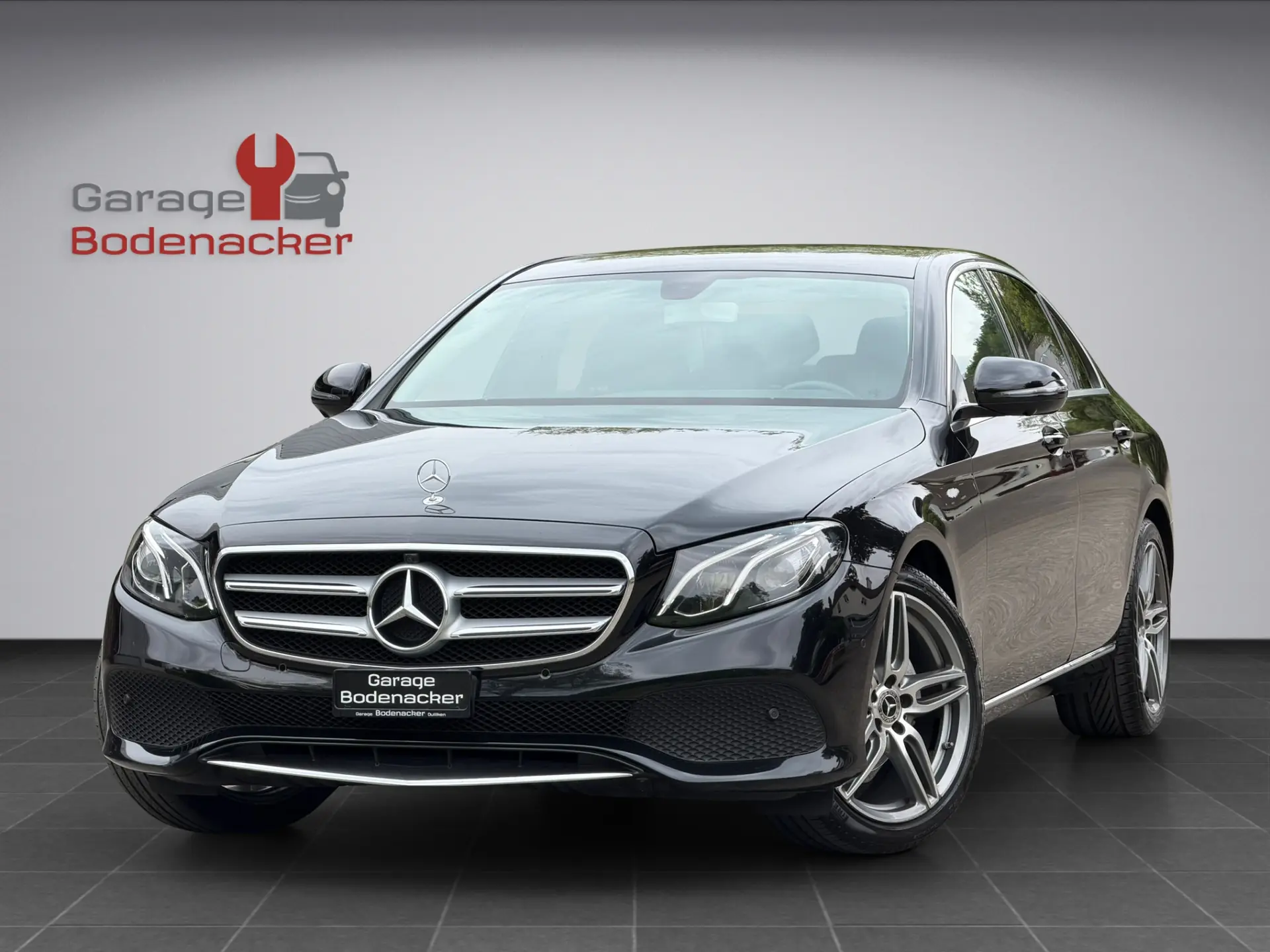 Mercedes-Benz E 220 d Avantgarde — Berline premium diesel, 146'000 km, garantie 1 an