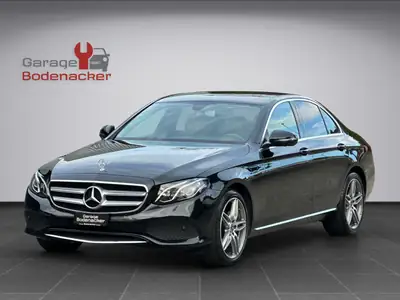 Mercedes-Benz E 220 d Avantgarde — Berline premium diesel, 146'000 km, garantie 1 an — side view