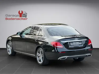 Mercedes-Benz E 220 d Avantgarde — Berline premium diesel, 146'000 km, garantie 1 an — interior