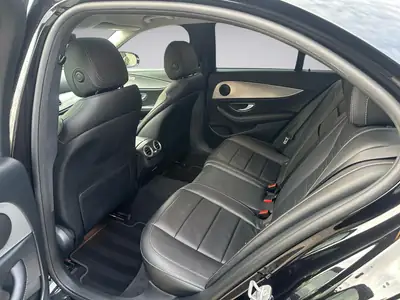 Mercedes-Benz E 220 d Avantgarde — Berline premium diesel, 146'000 km, garantie 1 an — Thumbnail 12