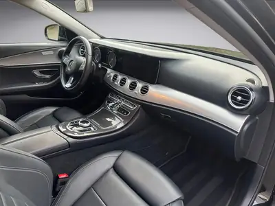 Mercedes-Benz E 220 d Avantgarde — Berline premium diesel, 146'000 km, garantie 1 an — Thumbnail 14