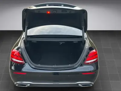 Mercedes-Benz E 220 d Avantgarde — Berline premium diesel, 146'000 km, garantie 1 an — Thumbnail 19