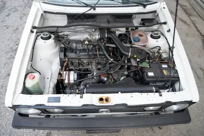 VW Golf Cabriolet 1800 GL — Roadster vintage restauré, expertise vétéran 2024 — tableau de bord