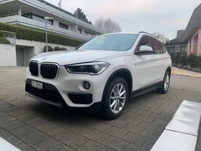 BMW X1 xDrive 20i Steptronic — SUV polyvalent, moteur essence fiable, 103'000 km — interior