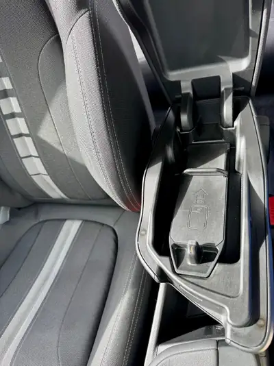 BMW X1 xDrive 20i Steptronic — SUV polyvalent, moteur essence fiable, 103'000 km — Thumbnail 10