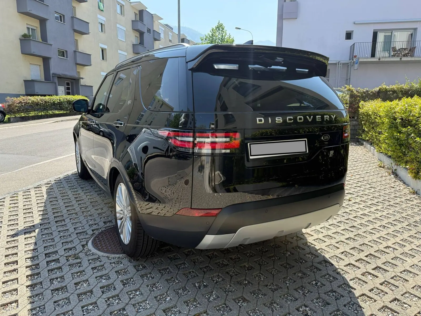 Land Rover Discovery 2017 occasion Bellinzona — 2