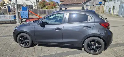 Mazda 2 SKYACTIV-G 115 Revolution — Citadine fiable, faible kilométrage, sans sinistre — vista posteriore