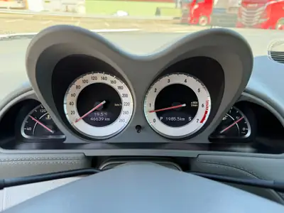 Mercedes-Benz SL 500 BRABUS — Cabriolet de prestige, motorisation 306 ch, kilométrage quasi neuf — détail