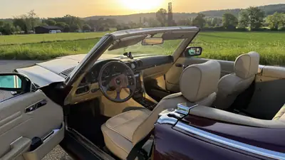 Mercedes-Benz SL 300 — Cabriolet de prestige, 180 ch, histoire automobile garantie — Miniatura 8