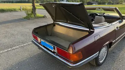 Mercedes-Benz SL 300 — Cabriolet de prestige, 180 ch, histoire automobile garantie — Miniatura 18
