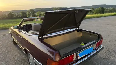 Mercedes-Benz SL 300 — Cabriolet de prestige, 180 ch, histoire automobile garantie — Miniatura 19