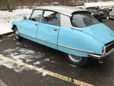 Citroën DS 21 — Icône française de 1972, élégance intemporelle et mécanique fiable — Seitenansicht