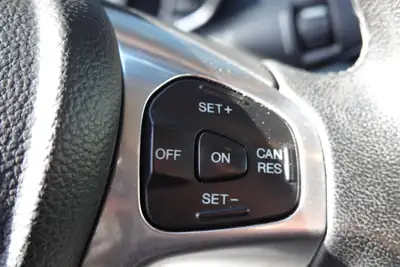 Ford Fiesta 1.0 SCTi Trend PowerShift — Citadine fiable, boîte auto, consommation économique — Miniature 12