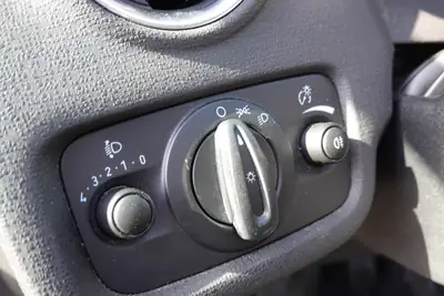 Ford Fiesta 1.0 SCTi Trend PowerShift — Citadine fiable, boîte auto, consommation économique — Miniature 16