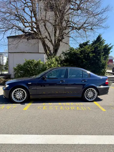 BMW 325i E46 M-Paket — Berline sportive emblématique, 255'000 km — tableau de bord